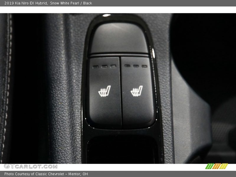 Snow White Pearl / Black 2019 Kia Niro EX Hybrid