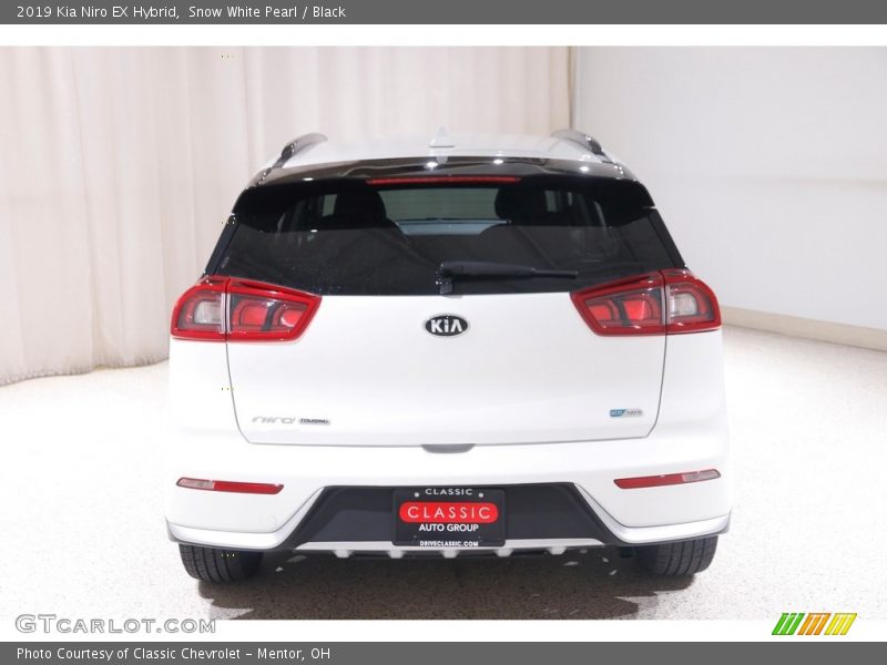 Snow White Pearl / Black 2019 Kia Niro EX Hybrid