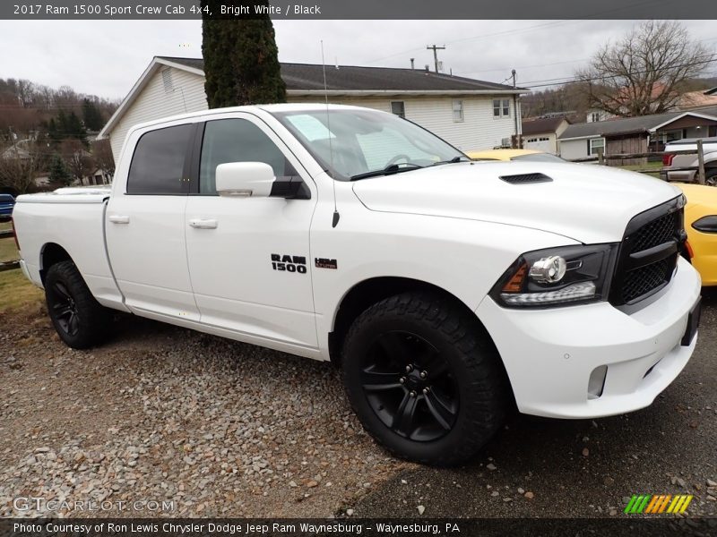 Front 3/4 View of 2017 1500 Sport Crew Cab 4x4