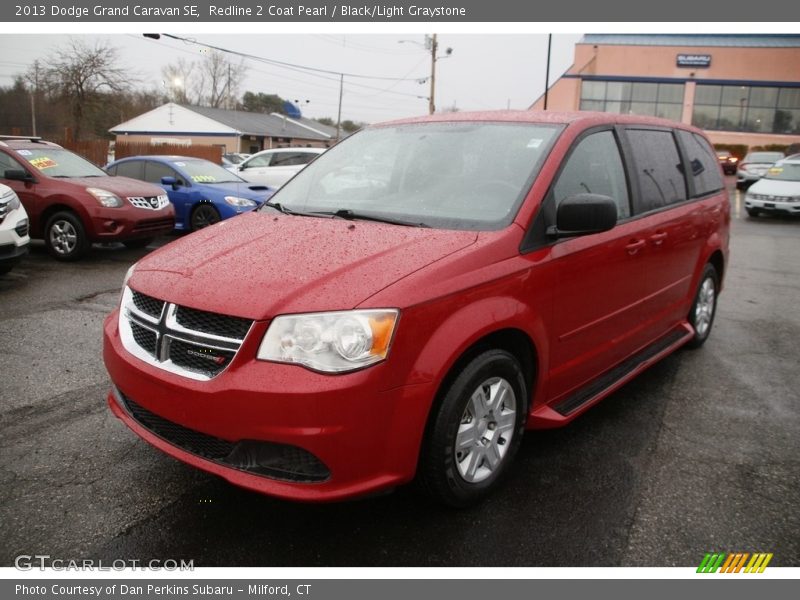 Redline 2 Coat Pearl / Black/Light Graystone 2013 Dodge Grand Caravan SE
