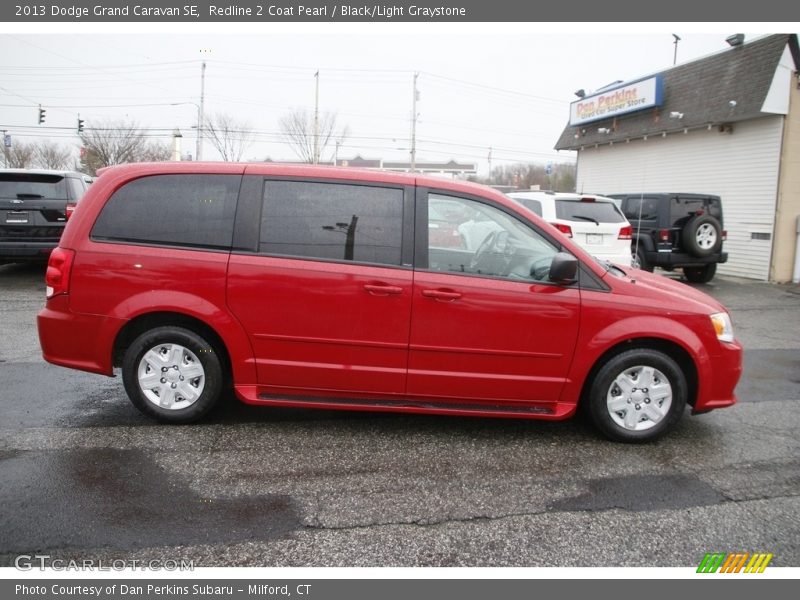 Redline 2 Coat Pearl / Black/Light Graystone 2013 Dodge Grand Caravan SE