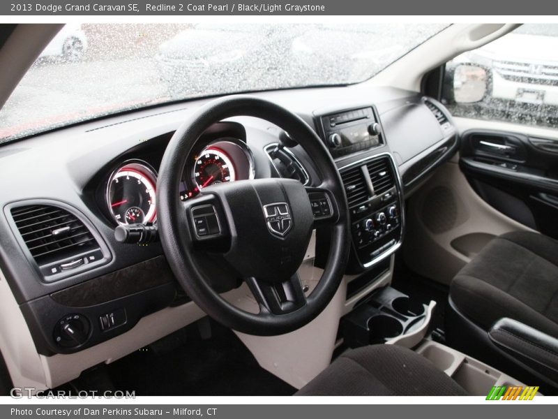 Redline 2 Coat Pearl / Black/Light Graystone 2013 Dodge Grand Caravan SE