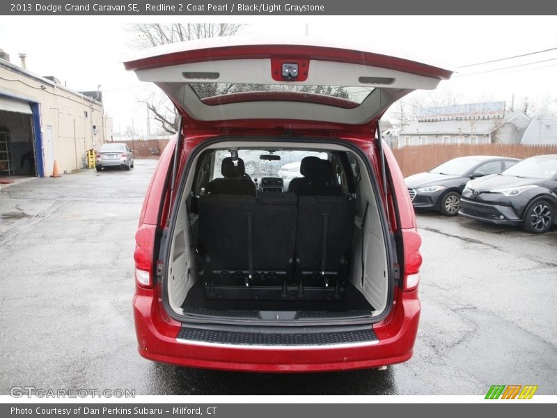 Redline 2 Coat Pearl / Black/Light Graystone 2013 Dodge Grand Caravan SE