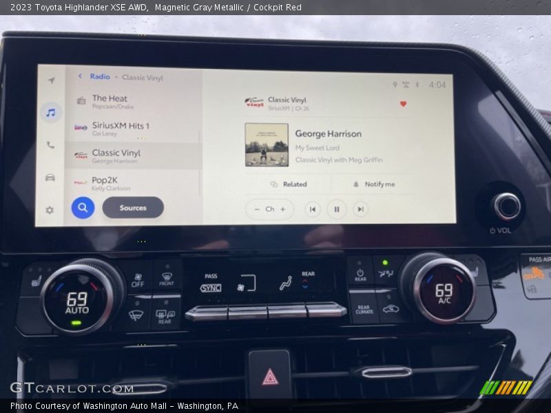 Magnetic Gray Metallic / Cockpit Red 2023 Toyota Highlander XSE AWD