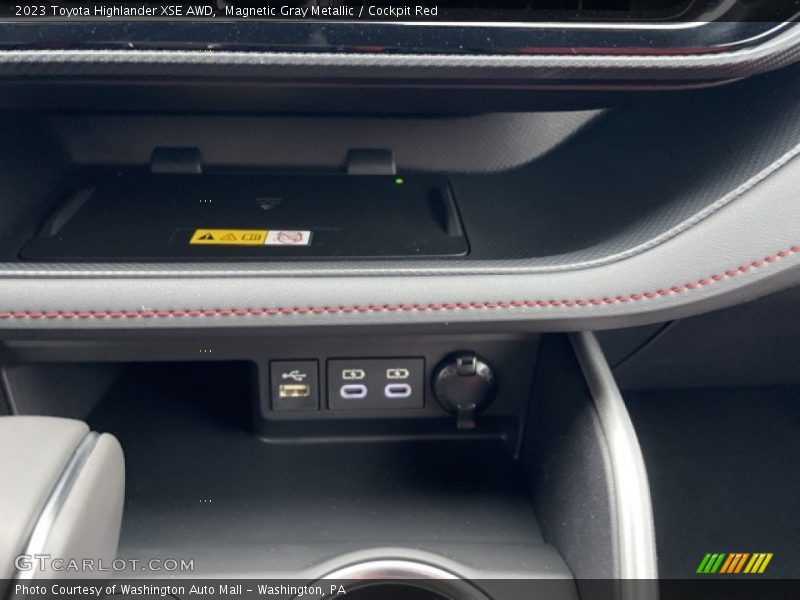Magnetic Gray Metallic / Cockpit Red 2023 Toyota Highlander XSE AWD