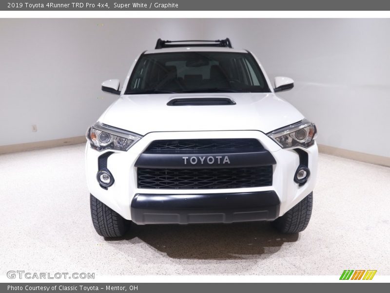 Super White / Graphite 2019 Toyota 4Runner TRD Pro 4x4
