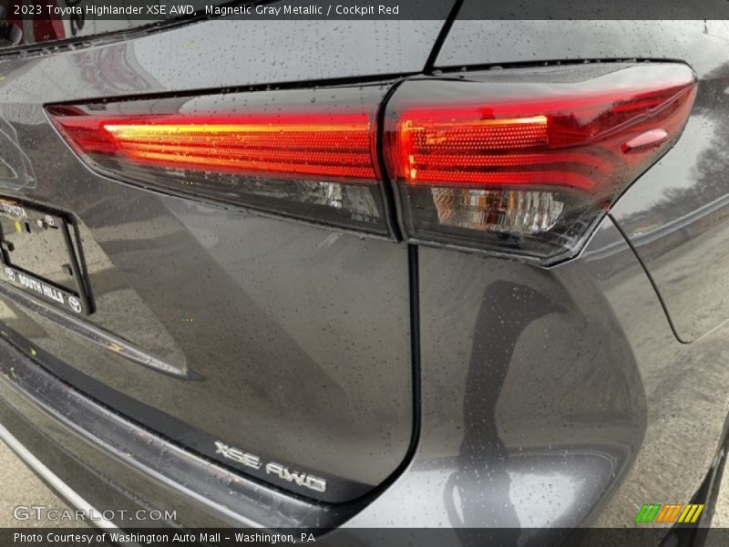 Magnetic Gray Metallic / Cockpit Red 2023 Toyota Highlander XSE AWD