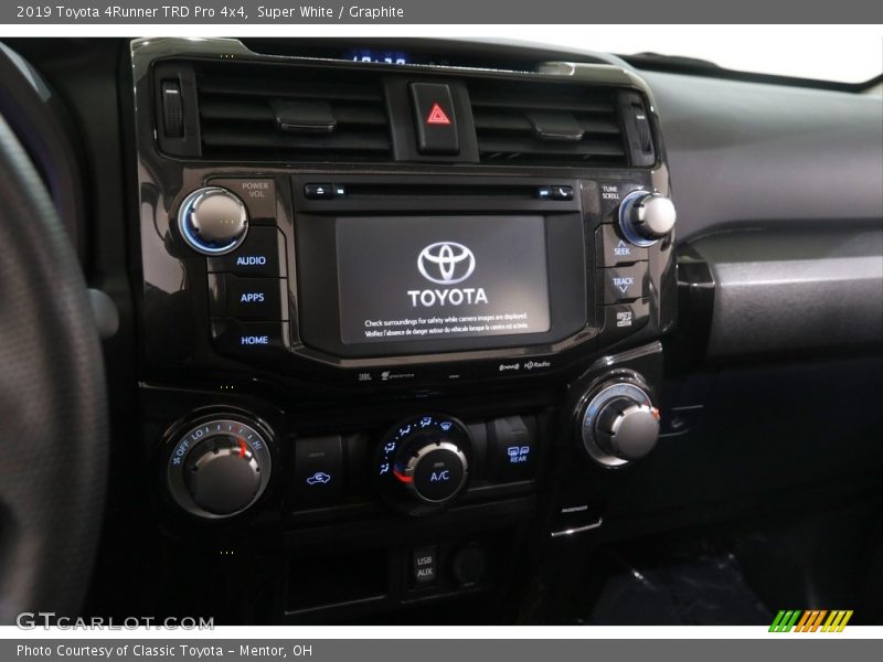 Super White / Graphite 2019 Toyota 4Runner TRD Pro 4x4
