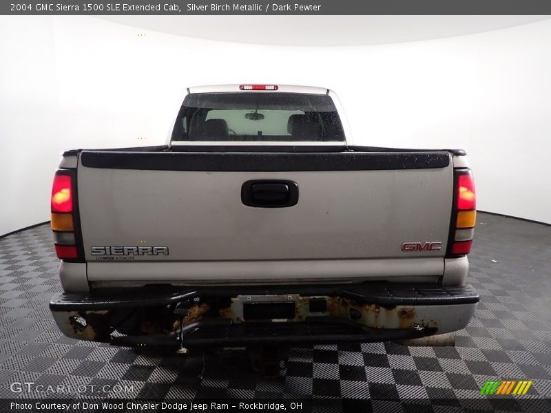 Silver Birch Metallic / Dark Pewter 2004 GMC Sierra 1500 SLE Extended Cab