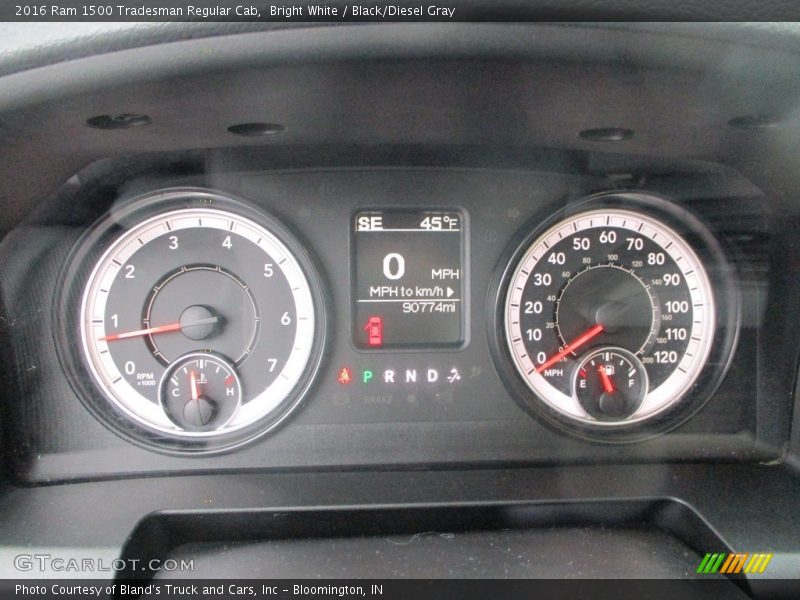 Bright White / Black/Diesel Gray 2016 Ram 1500 Tradesman Regular Cab