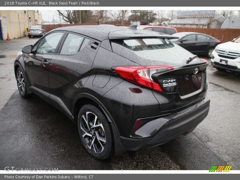Black Sand Pearl / Red/Black 2018 Toyota C-HR XLE