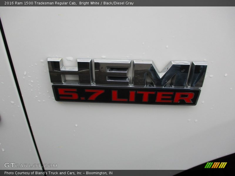 Bright White / Black/Diesel Gray 2016 Ram 1500 Tradesman Regular Cab