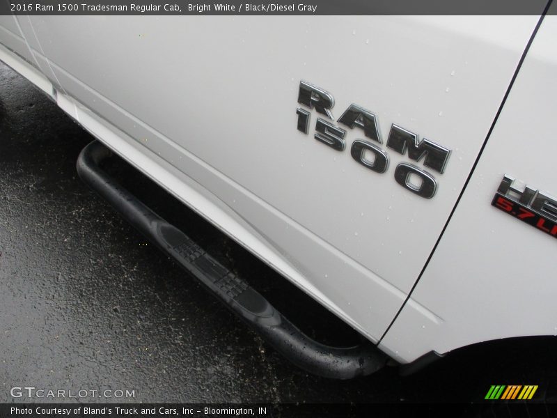 Bright White / Black/Diesel Gray 2016 Ram 1500 Tradesman Regular Cab