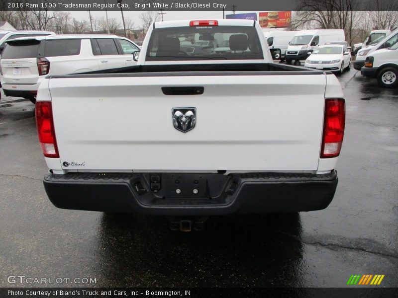 Bright White / Black/Diesel Gray 2016 Ram 1500 Tradesman Regular Cab