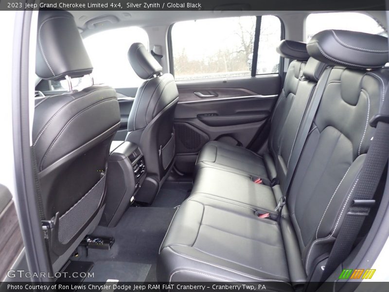 Silver Zynith / Global Black 2023 Jeep Grand Cherokee Limited 4x4
