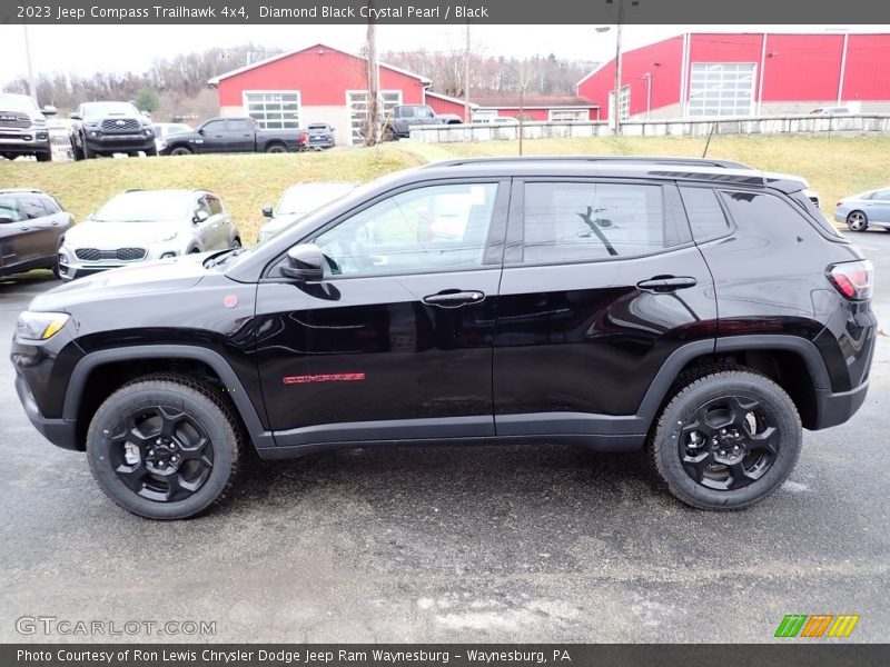  2023 Compass Trailhawk 4x4 Diamond Black Crystal Pearl