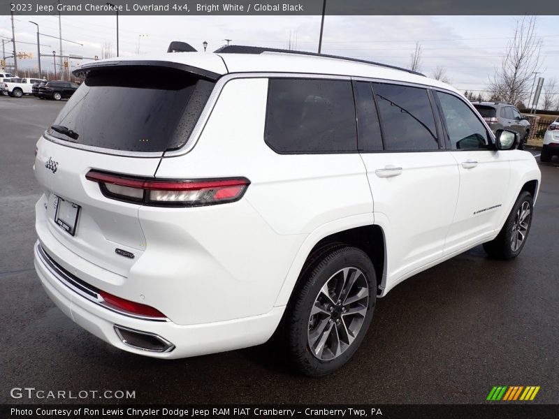 Bright White / Global Black 2023 Jeep Grand Cherokee L Overland 4x4