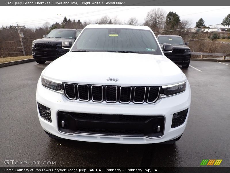 Bright White / Global Black 2023 Jeep Grand Cherokee L Overland 4x4