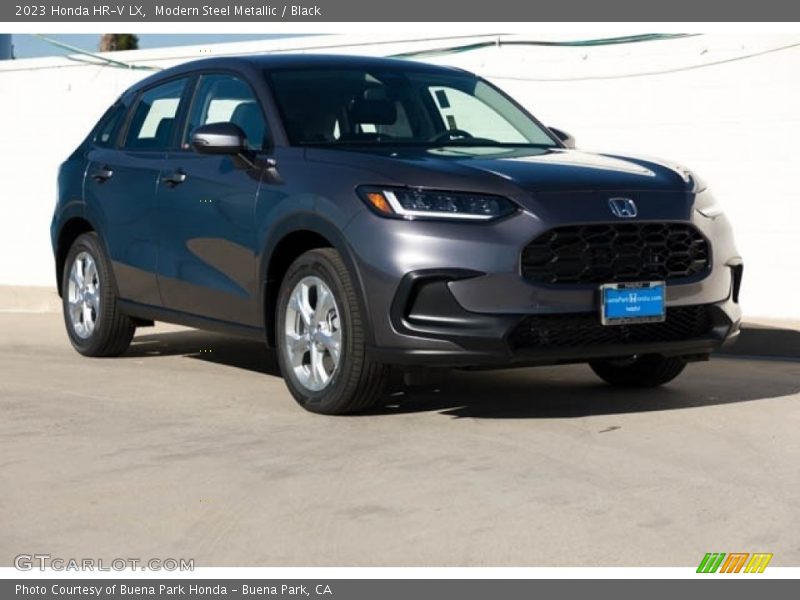 Front 3/4 View of 2023 HR-V LX