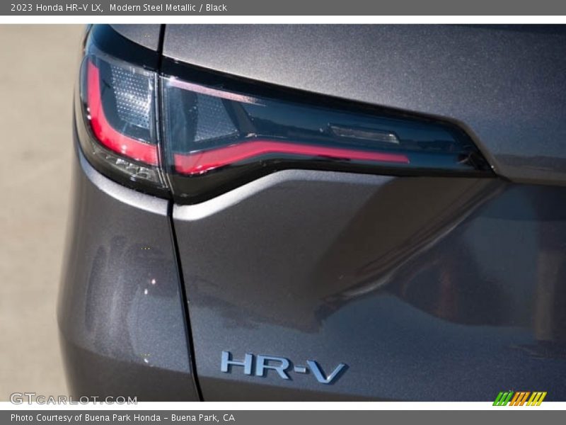  2023 HR-V LX Logo