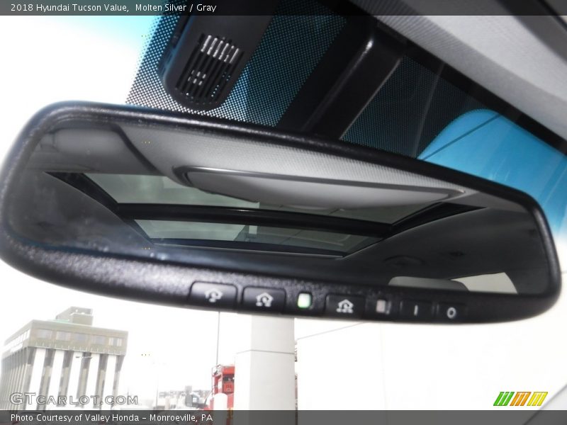 Molten Silver / Gray 2018 Hyundai Tucson Value