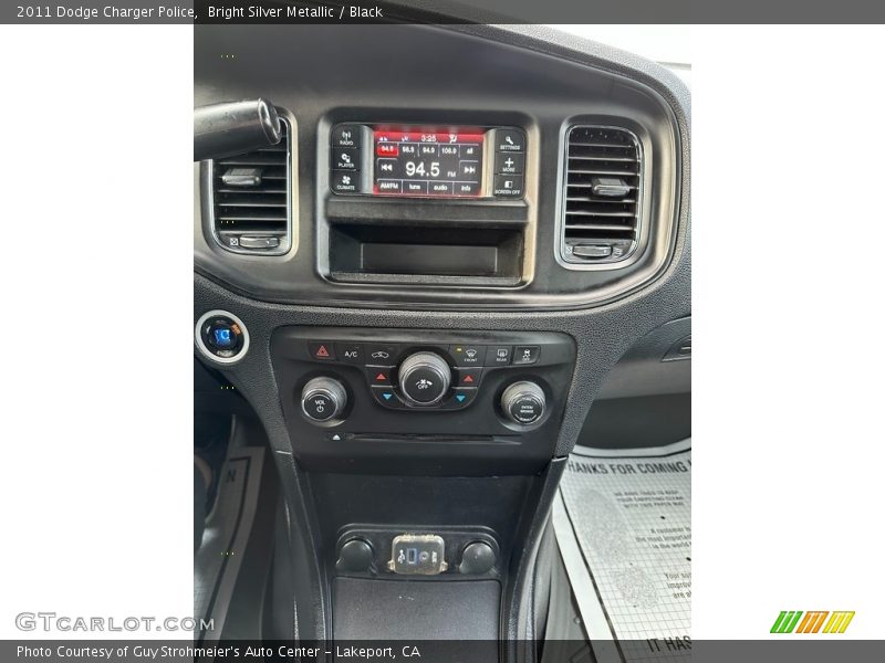 Controls of 2011 Charger Police