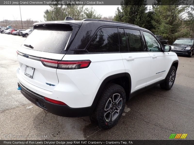 Bright White / Global Black 2023 Jeep Grand Cherokee Trailhawk 4XE
