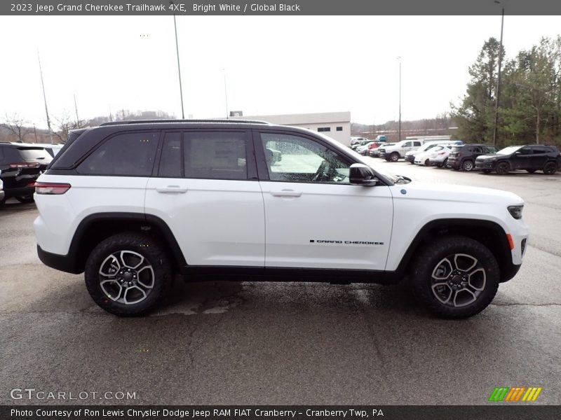  2023 Grand Cherokee Trailhawk 4XE Bright White