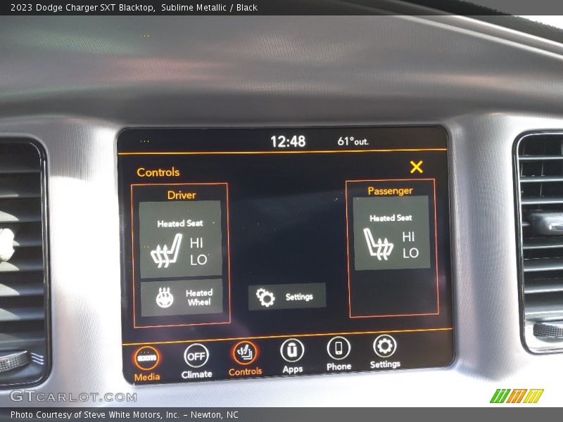 Controls of 2023 Charger SXT Blacktop