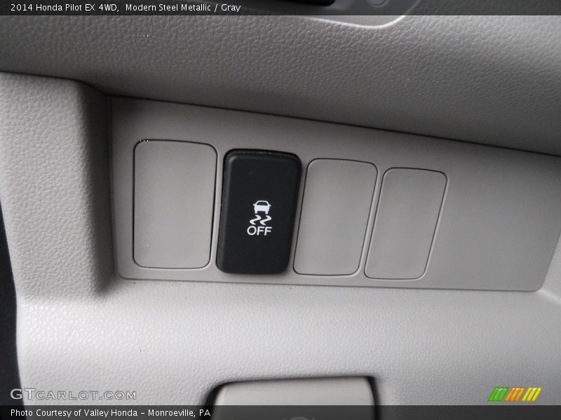 Modern Steel Metallic / Gray 2014 Honda Pilot EX 4WD