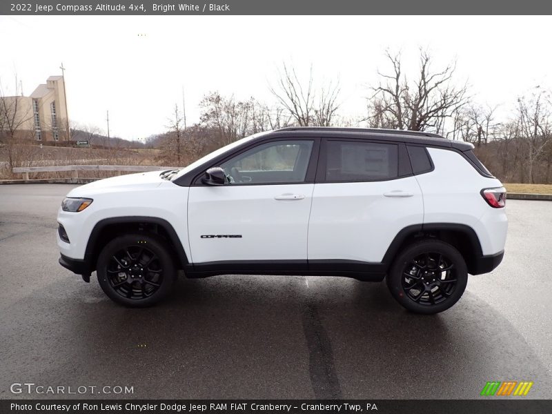  2022 Compass Altitude 4x4 Bright White
