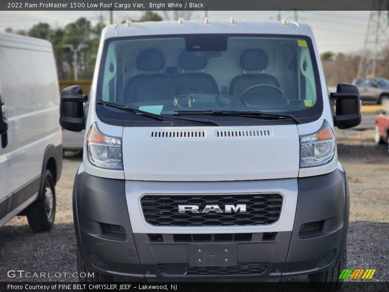 Bright White / Black 2022 Ram ProMaster 1500 Low Roof Cargo Van