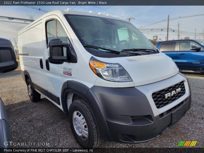 Bright White / Black 2022 Ram ProMaster 1500 Low Roof Cargo Van
