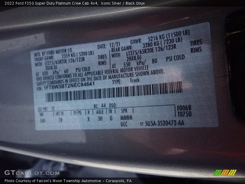 Iconic Silver / Black Onyx 2022 Ford F350 Super Duty Platinum Crew Cab 4x4