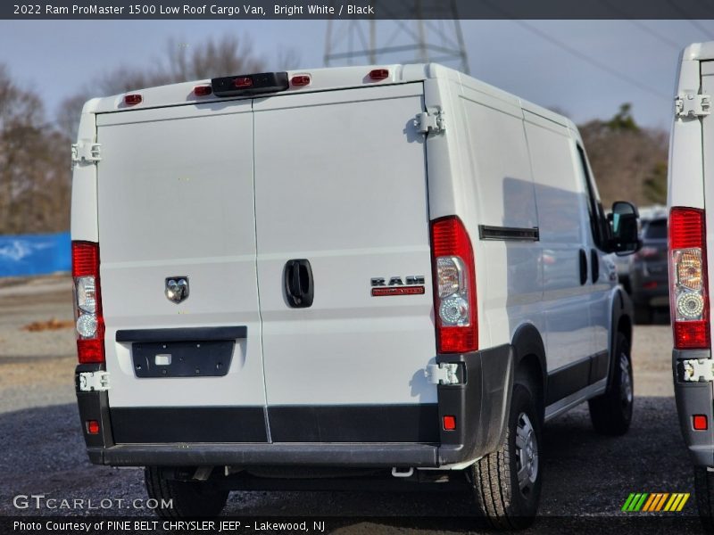 Bright White / Black 2022 Ram ProMaster 1500 Low Roof Cargo Van