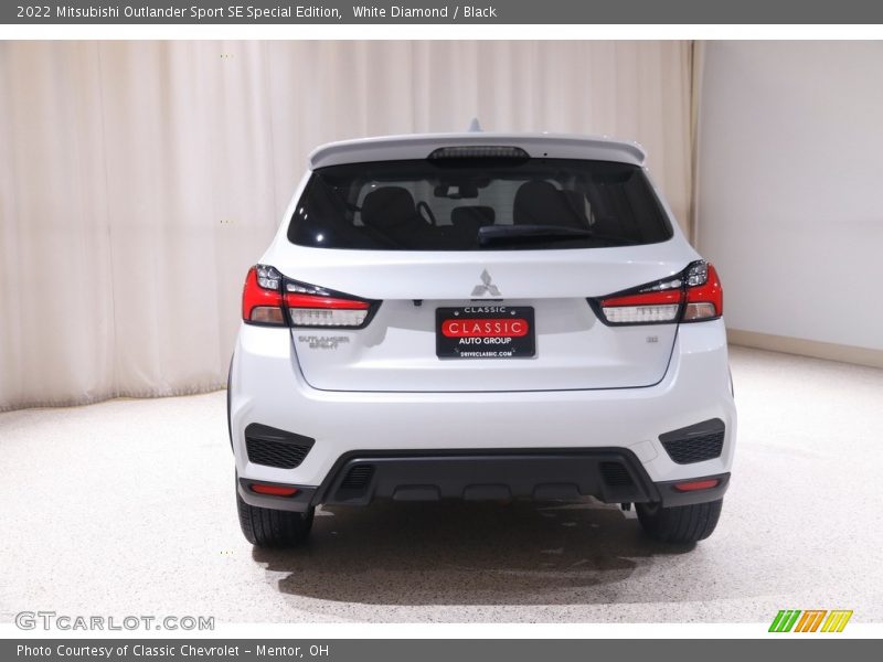White Diamond / Black 2022 Mitsubishi Outlander Sport SE Special Edition