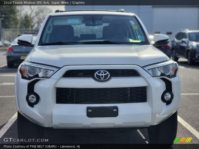 Super White / Graphite 2019 Toyota 4Runner SR5 4x4