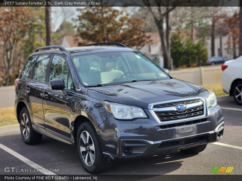 Dark Gray Metallic / Gray 2017 Subaru Forester 2.5i