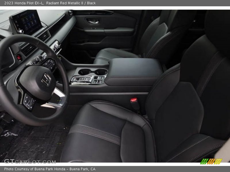 Front Seat of 2023 Pilot EX-L