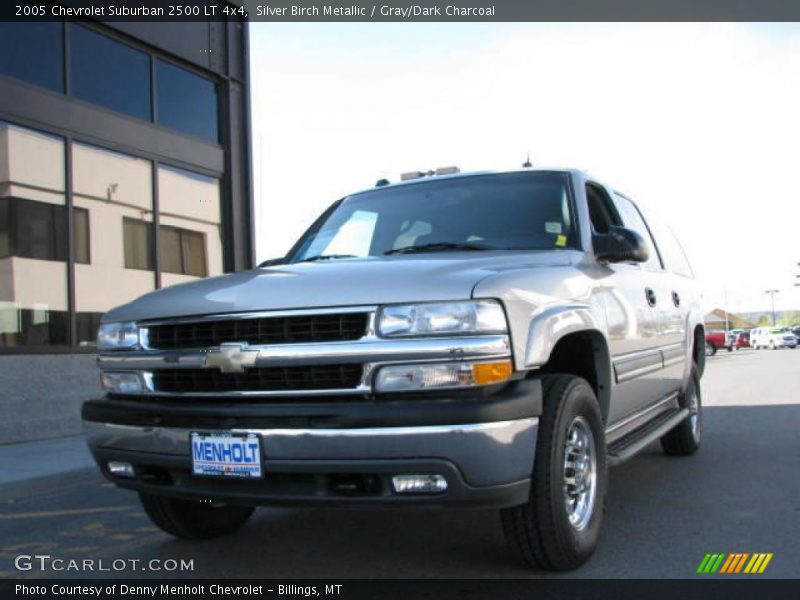 Silver Birch Metallic / Gray/Dark Charcoal 2005 Chevrolet Suburban 2500 LT 4x4