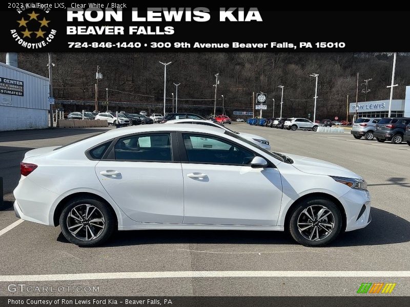 Clear White / Black 2023 Kia Forte LXS