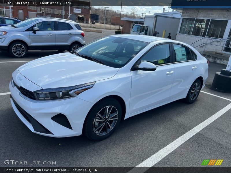 Clear White / Black 2023 Kia Forte LXS