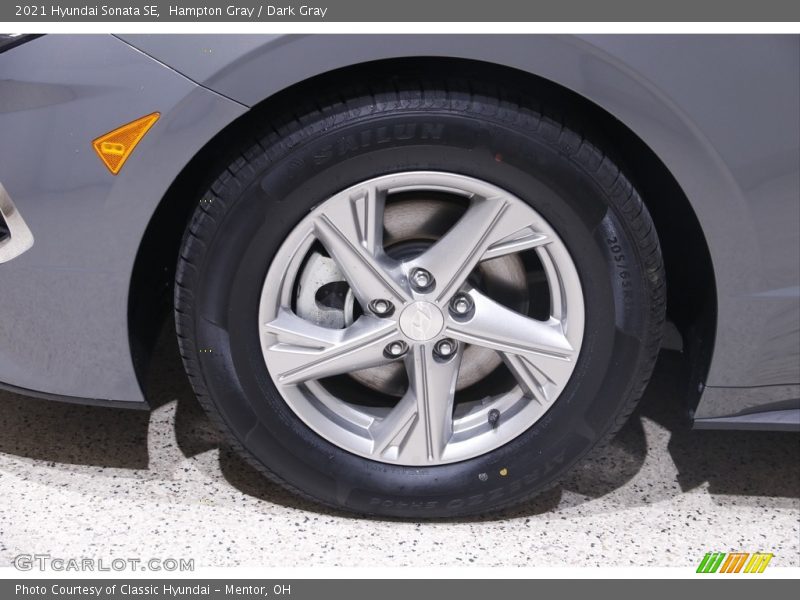 Hampton Gray / Dark Gray 2021 Hyundai Sonata SE