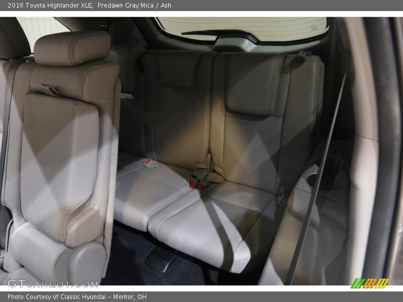 Predawn Gray Mica / Ash 2016 Toyota Highlander XLE