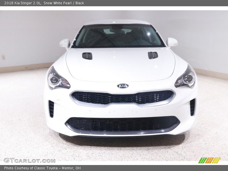 Snow White Pearl / Black 2018 Kia Stinger 2.0L