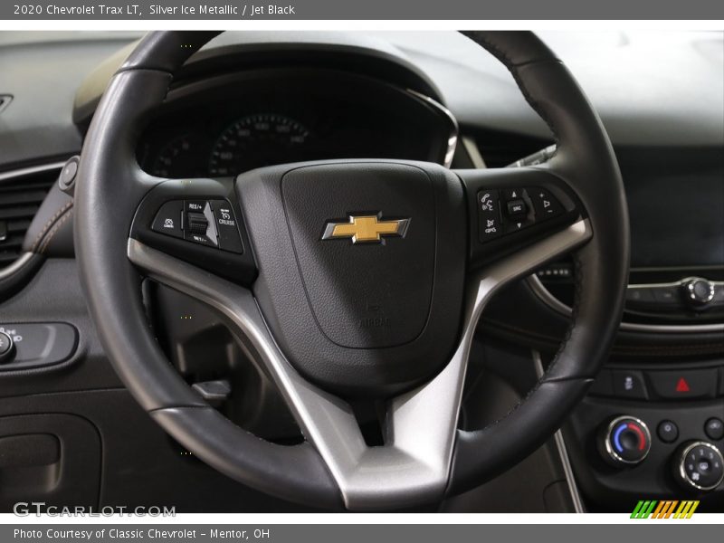 Silver Ice Metallic / Jet Black 2020 Chevrolet Trax LT