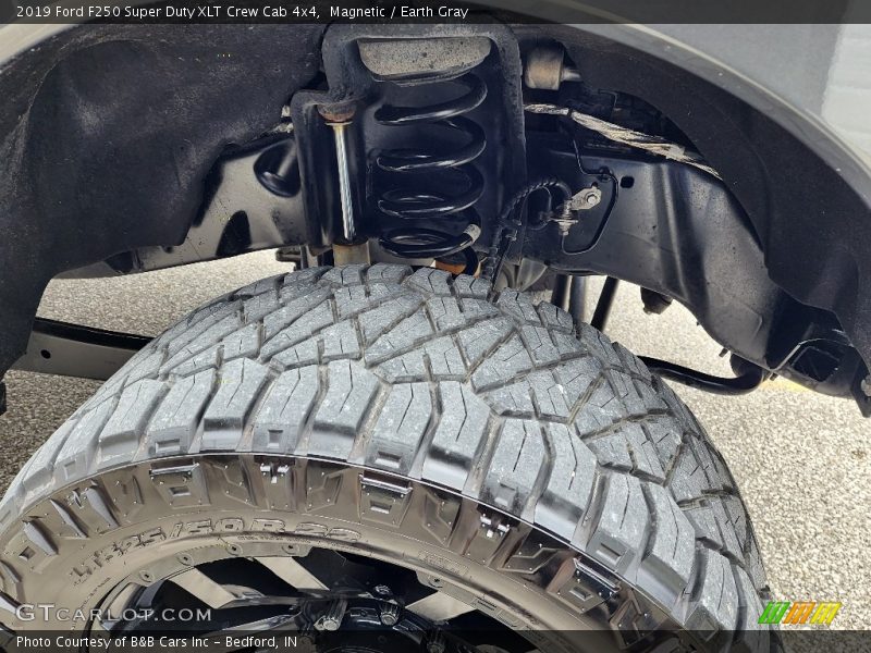 Magnetic / Earth Gray 2019 Ford F250 Super Duty XLT Crew Cab 4x4