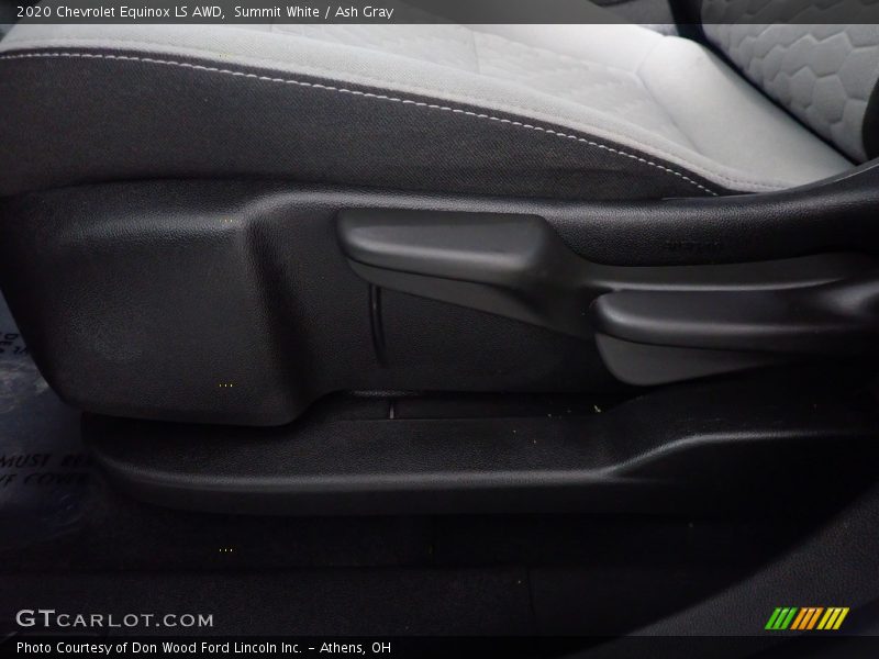 Summit White / Ash Gray 2020 Chevrolet Equinox LS AWD