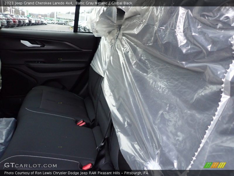Baltic Gray Metallic / Global Black 2023 Jeep Grand Cherokee Laredo 4x4