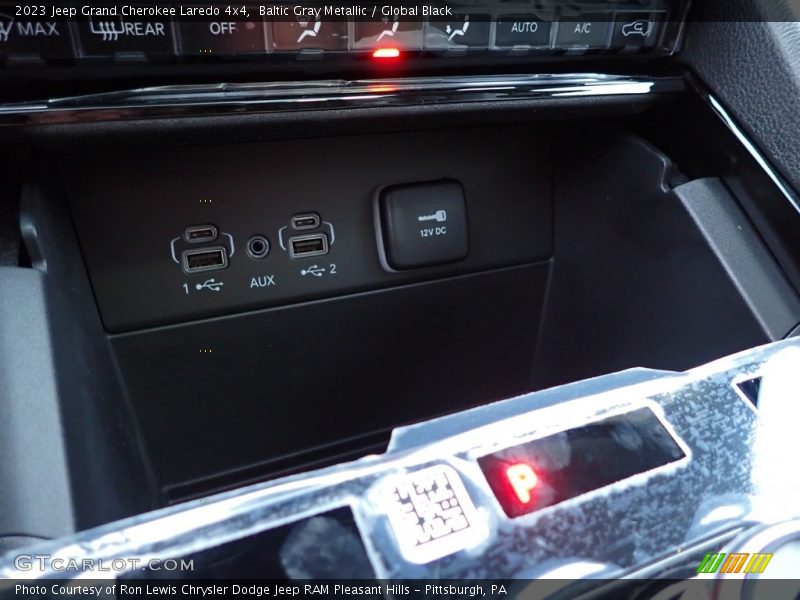 Baltic Gray Metallic / Global Black 2023 Jeep Grand Cherokee Laredo 4x4